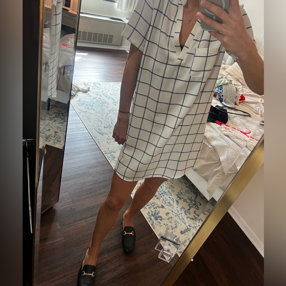 Black and white corporate dress